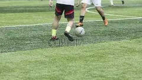 斯普利特面临难题：对手中锋擅投三分，小阵容防守换防易失篮板