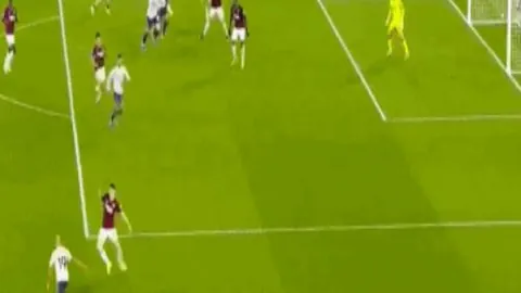 国乒巴黎荣耀巅峰！回顾赛场温馨激情时刻